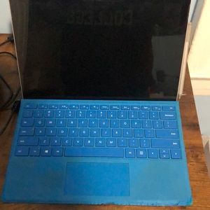 Microsoft Surface Pro 4 w/pen & keyboard
